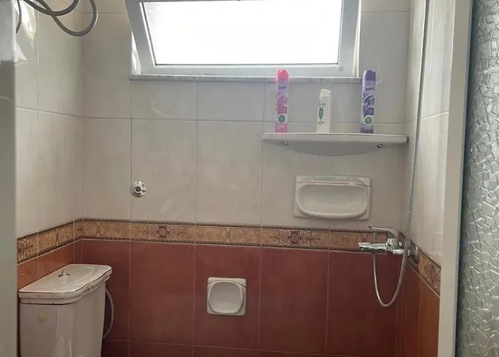 Toptani Center Tiran