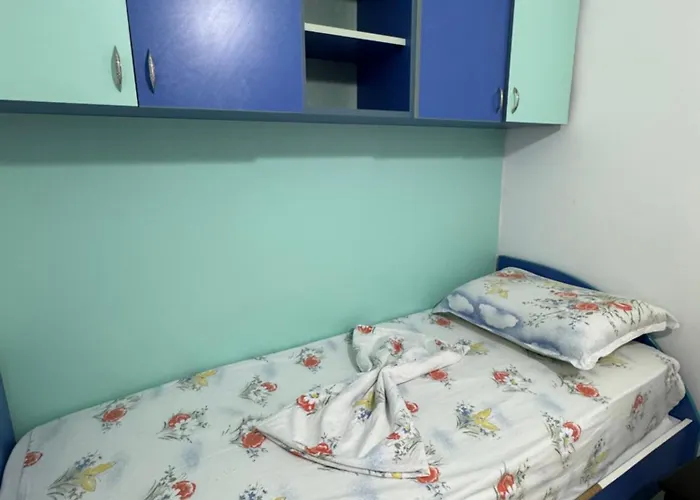 Toptani Center Tiran