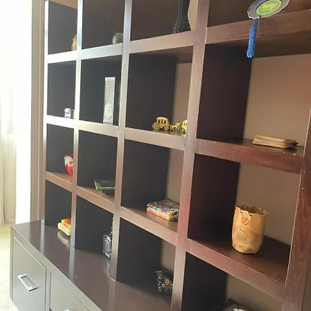 Toptani Center Апартаменты